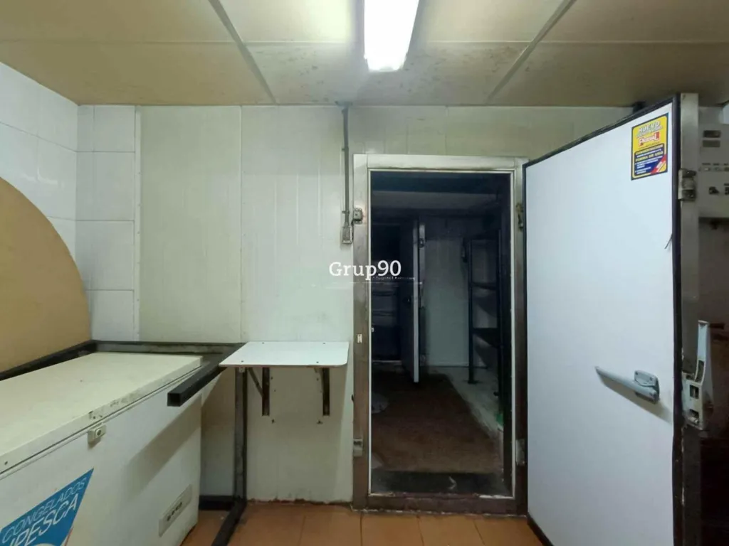 Utility Room - Restaurant for Rent with Terrace in Lleida