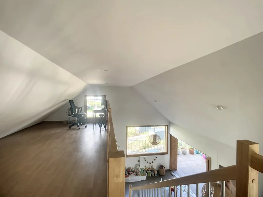Pièces - Appartement T4 avec Terrasse et Vue Montagnes à Bellecombe