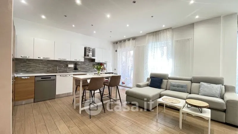 Elutuba - Fully Rented Apartment with Balcony in Bari