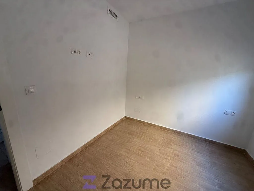 Toad - 3-Bedroom House with Pool in Gran Alacant