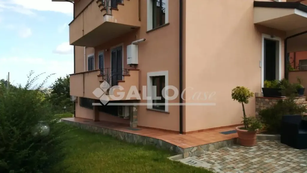 Extérieur - Multi-Unit Villa with Terraces in Marano Marchesato