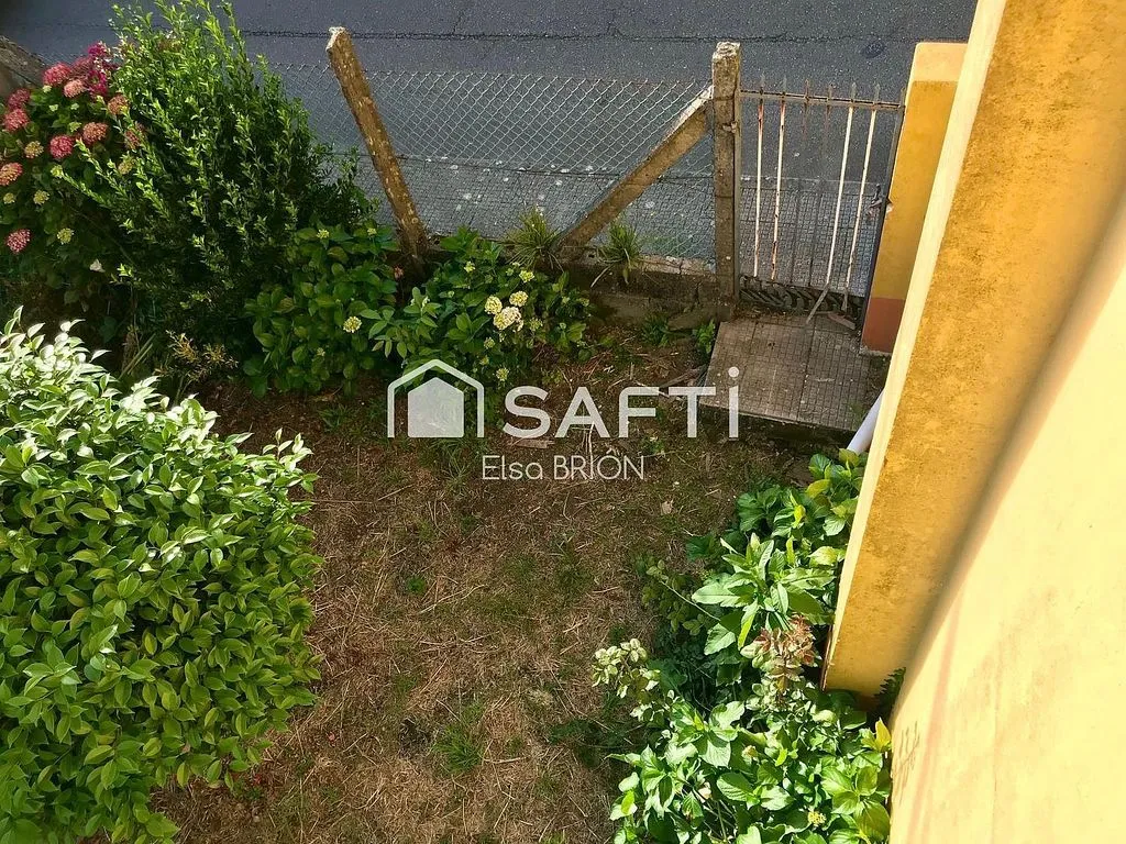 Aed - House with Sea View in Noia
