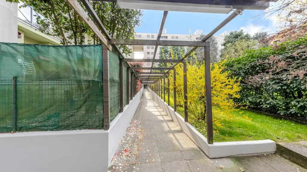 Aed - Flat with Balcony in Milan