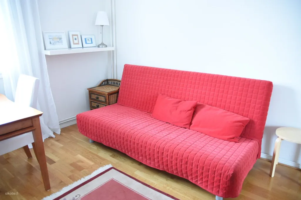 Séjour - Bright Apartment with Glazed Balcony in Espoo