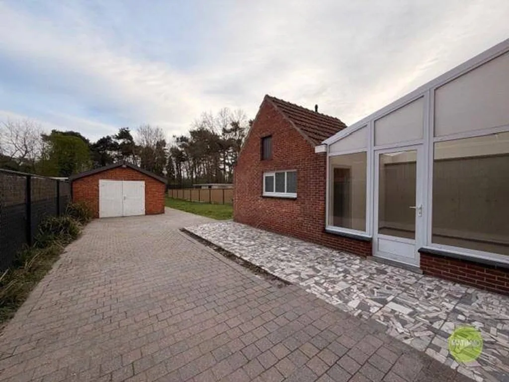 Extérieur - Maison Familiale avec Jardin à Mol