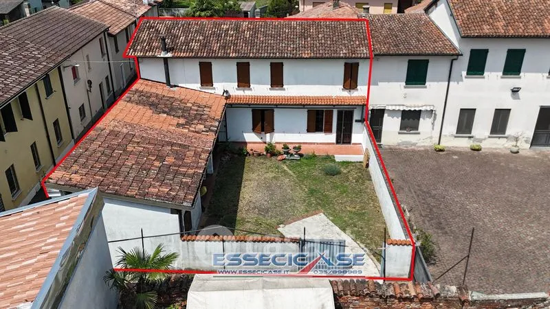 Õhuvaade - Independent House with Garden in Soncino
