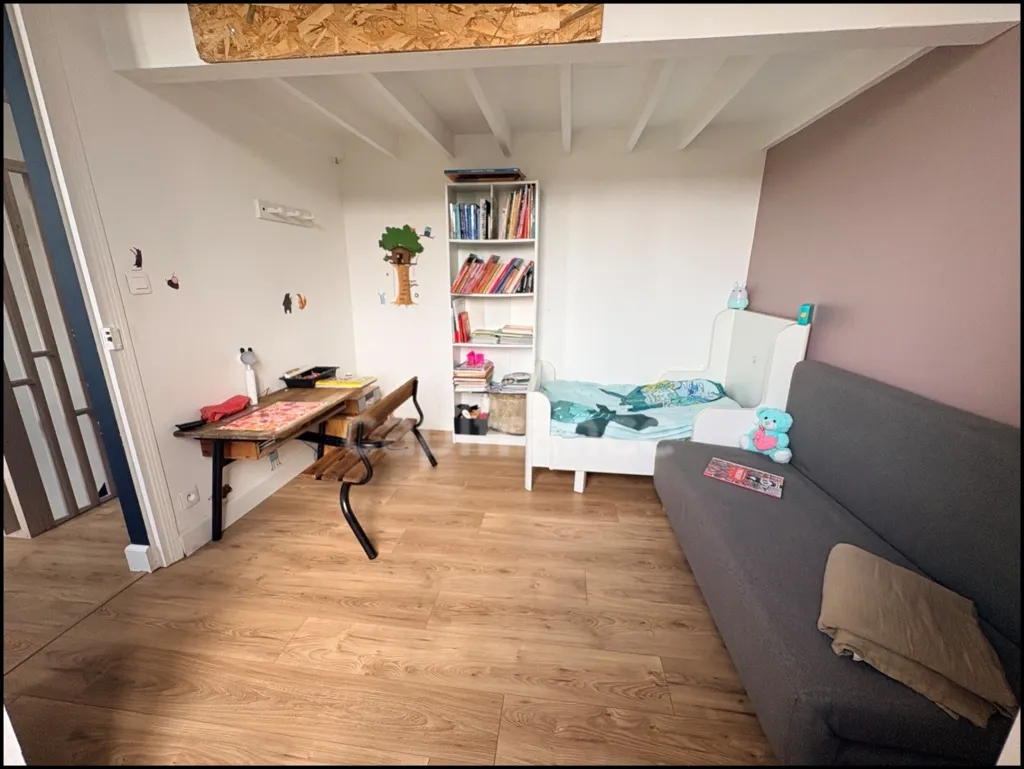 Chambres - Maison en Brique et Silex avec Terrasse à Oissel