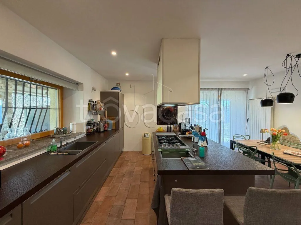 Cuisine - Luxury Villa with Panoramic Views in Umbertide
