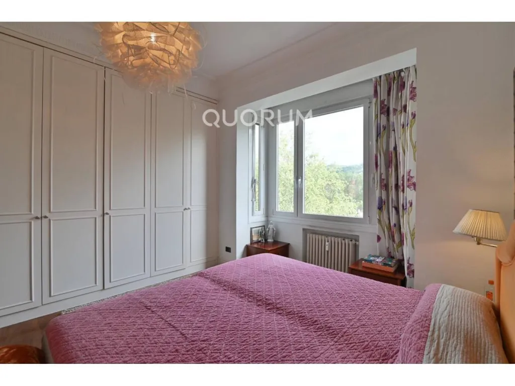 Chambres - Señorial Flat with Park Views in Abando, Bilbao