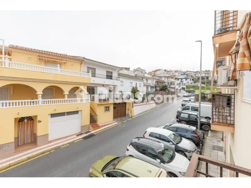 Balcony - New Flat with Balcony in Güevéjar