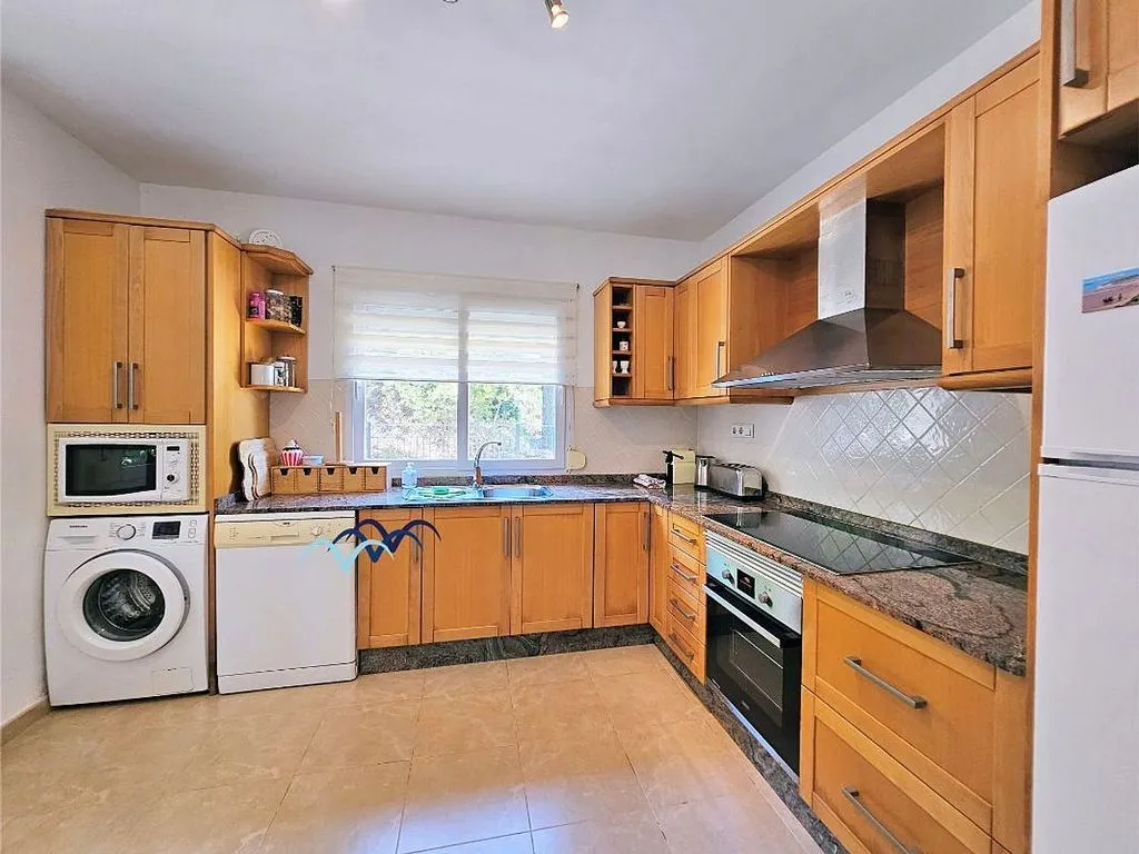 Kitchen - Chalet with Pool and Sea View in Golf Area