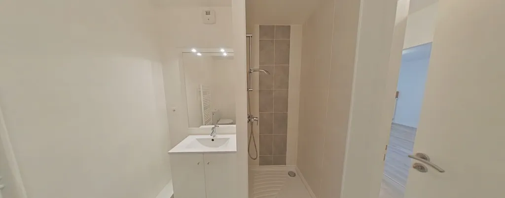 Vannitoad - T2 Apartment with Balcony in St Herblain