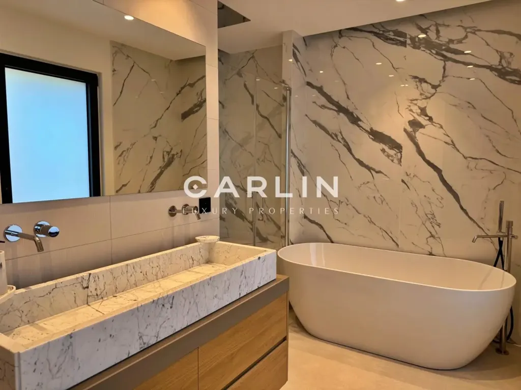 Vannitoad - Renovated Villa with Sea View in Grimaud