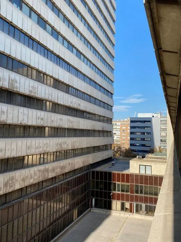 Balcon - 1-Bedroom Flat with Air Conditioning in Salamanca