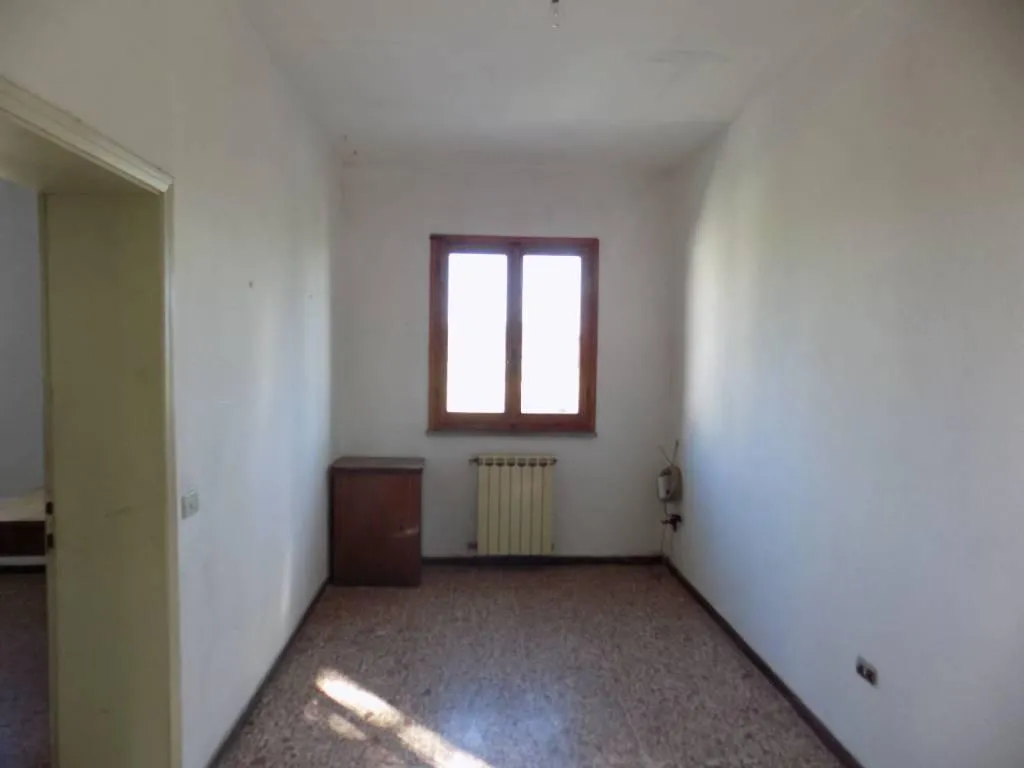 Pièces - Terraced House with Garden in Vinci