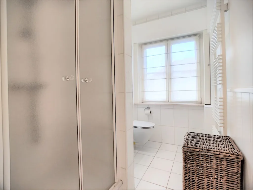 Salles de bain - Duplex Spacieux avec Deux Chambres en Centre-Ville