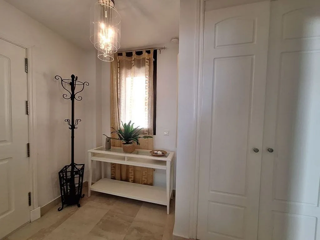Entrée - Apartment with Pool and Terrace in Alcaidesa