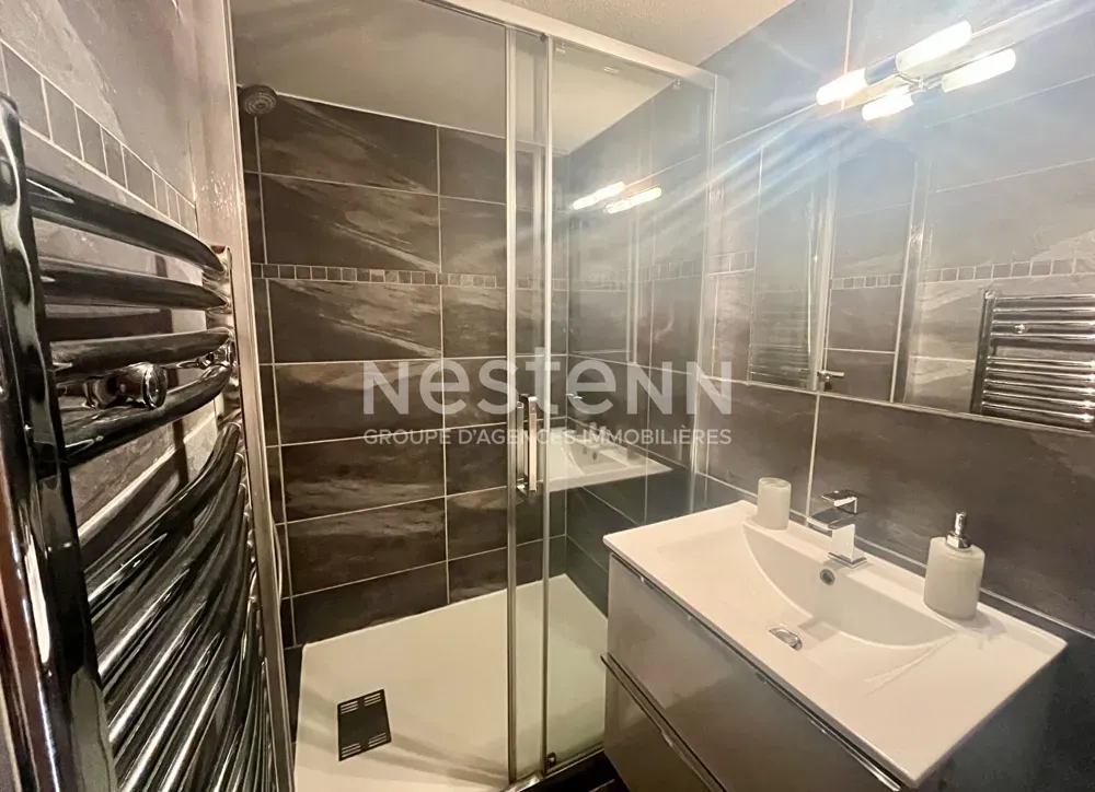 Salles de bain - Appartement Rénové avec Terrasse Sud à 200m de la Mer
