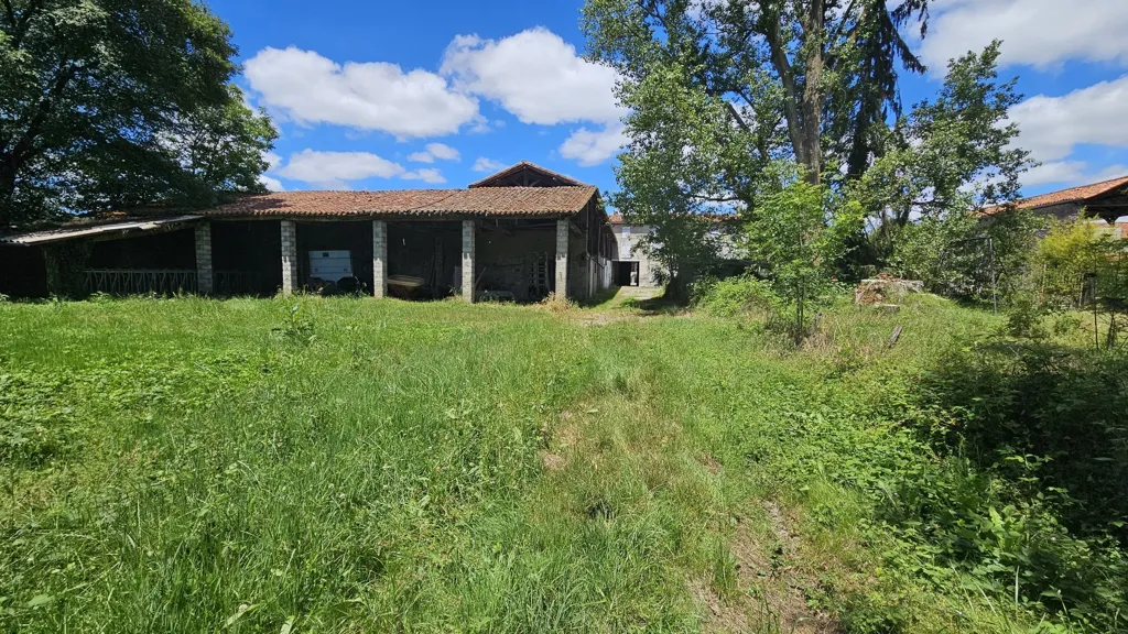 Esterno - Charming House with Pyrenees View in Labarthe-Rivière