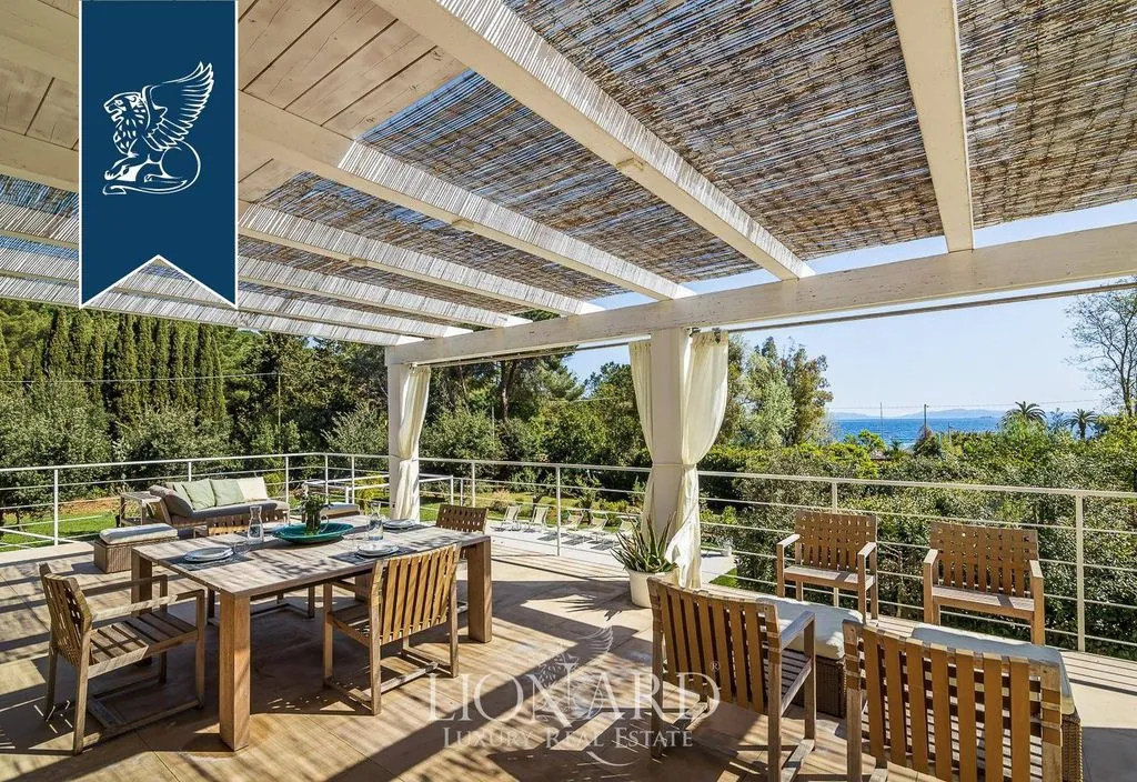 Terrass - Luxury Villa with Sea View in Capoliveri