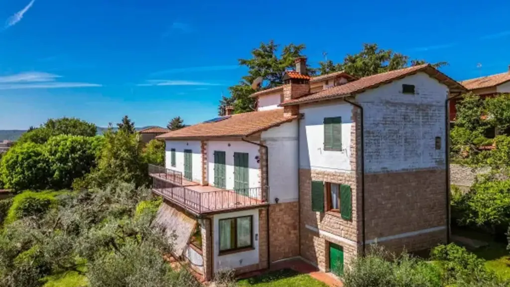 Õhuvaade - Luxury Villa with Olive Garden in Sinalunga