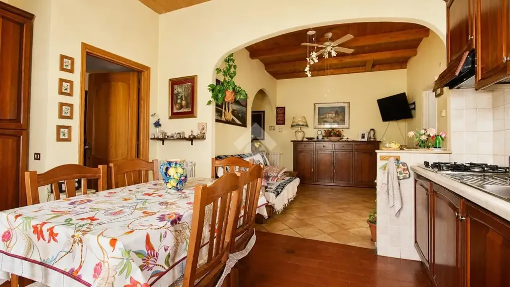 Salle à manger - Trilocale with Panoramic Terrace in Loreto