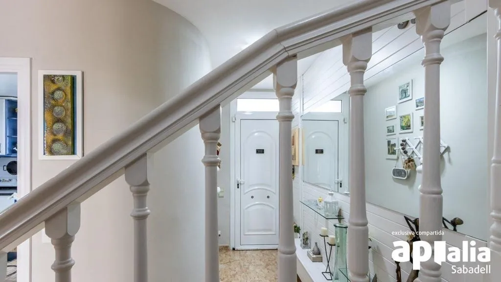 Pièces - Luxury Villa with Garden in Terrassa