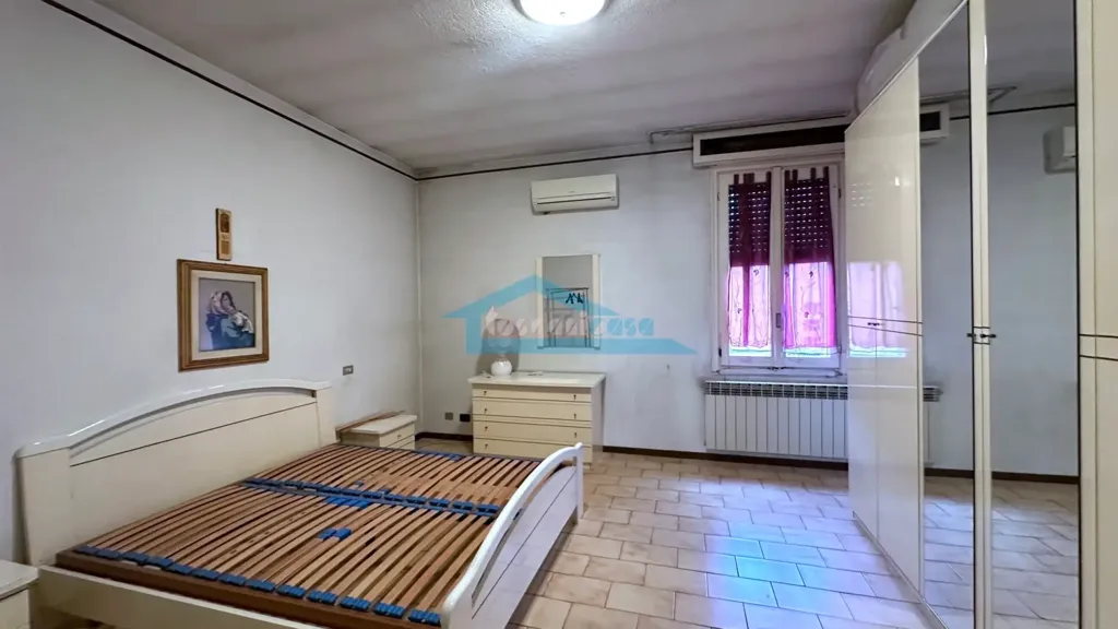 Camere da letto - Independent House with Two Balconies in Adro