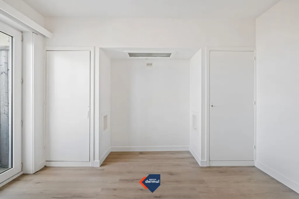 other_room