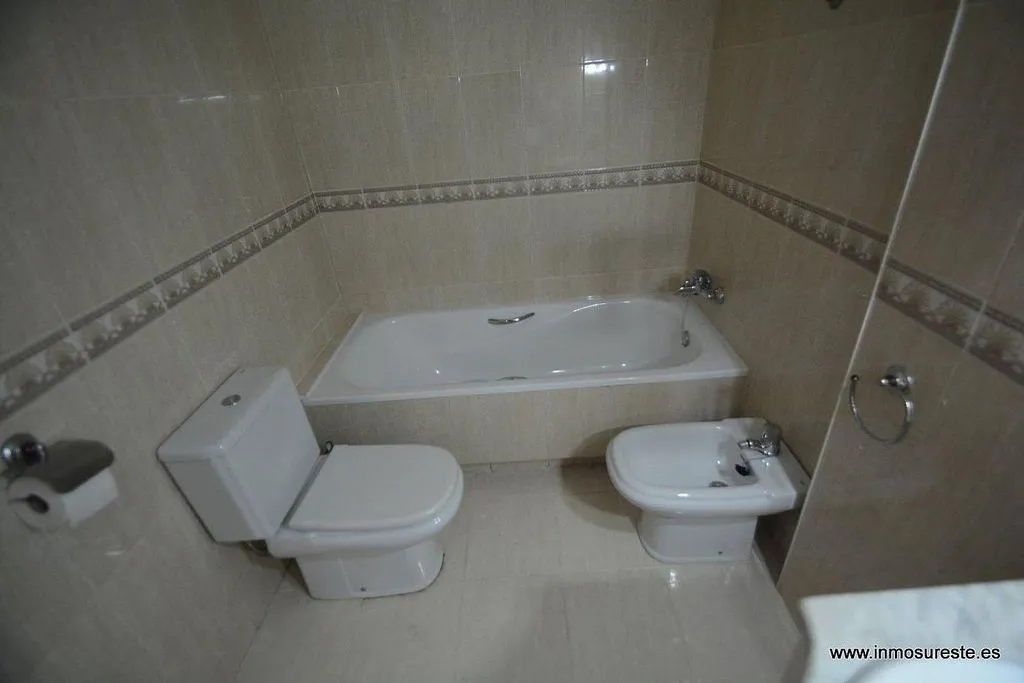 Salles de bain - Contemporary Flat with Private Patio in Orihuela
