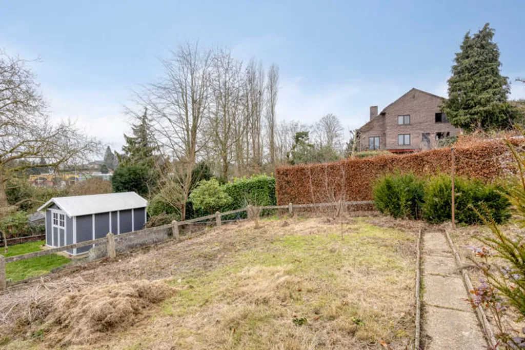 Aed - House with Garden and Terrace in Herent