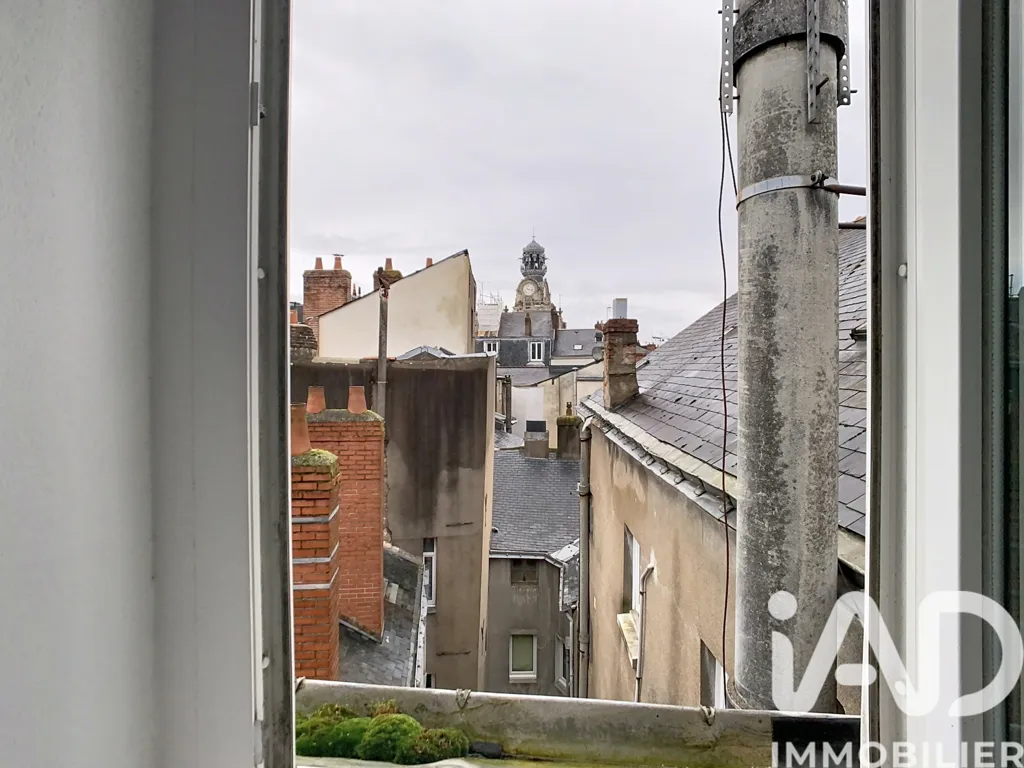 Rõdu - Studio in Central Nantes with Balcony