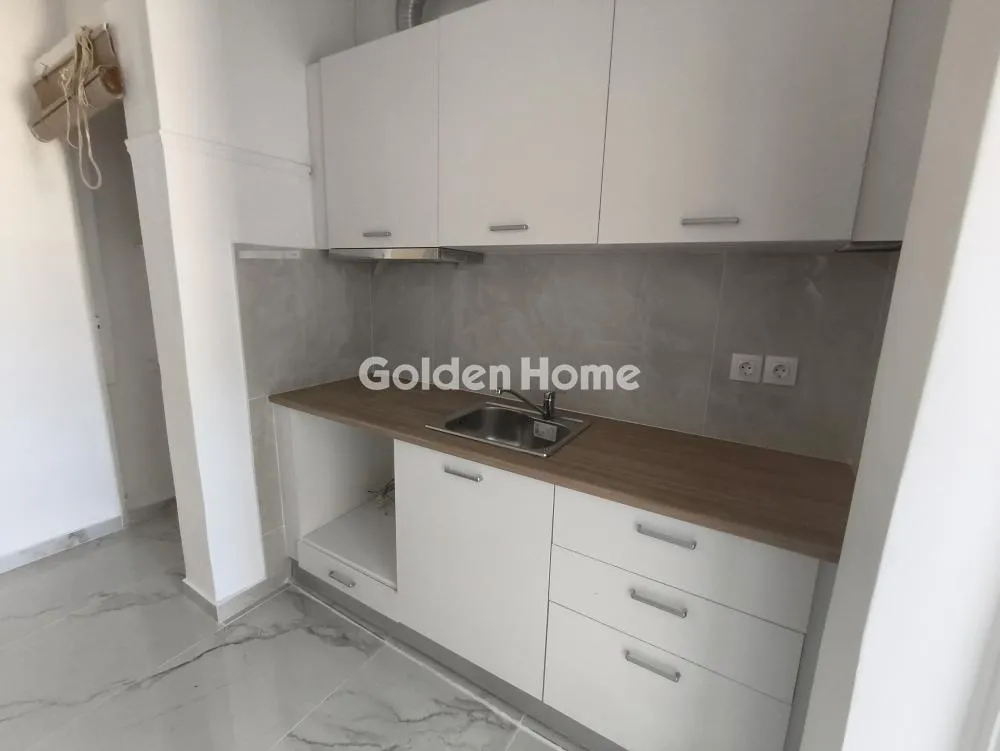 Cuisine - Fully Renovated Apartment with Balcony in Upper Ymittos