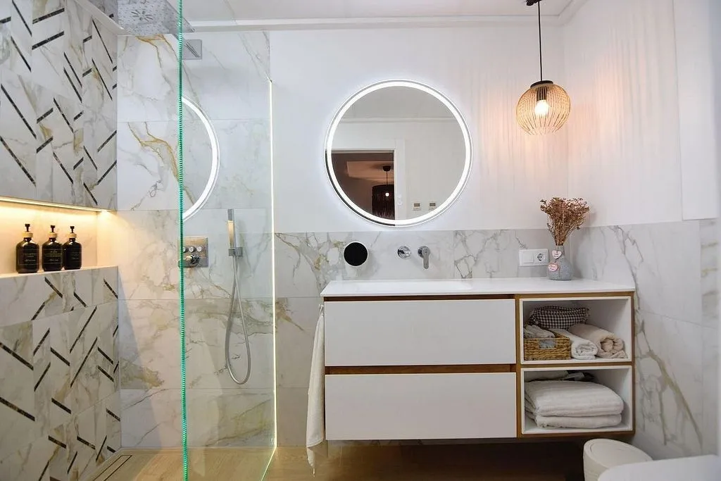 Bagni - Renovated Duplex with Terrace in Los Almendros