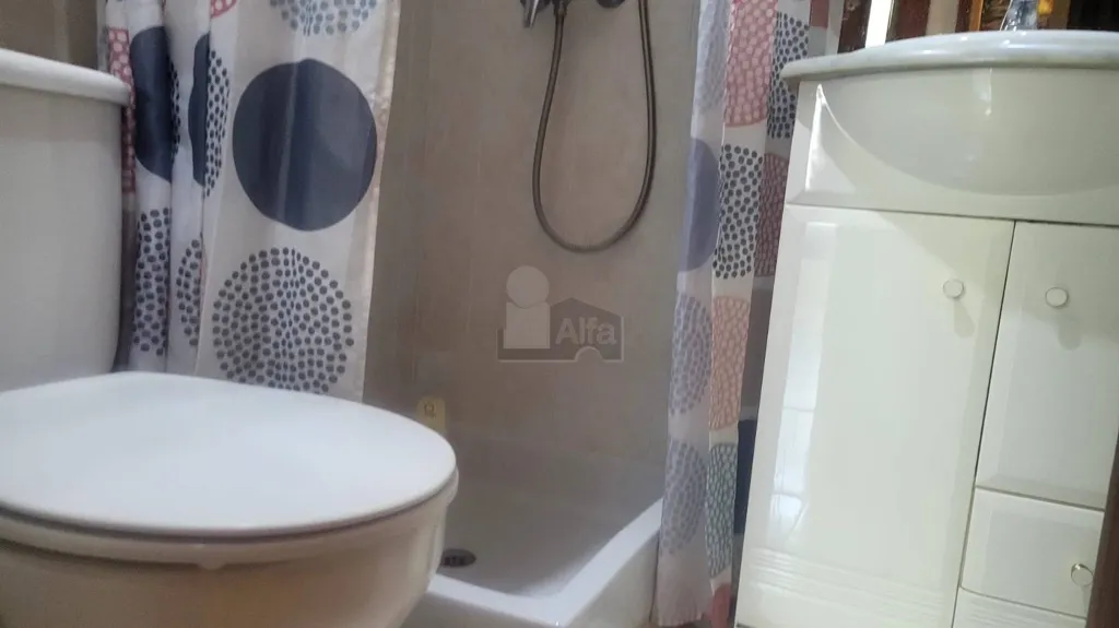 Salles de bain - Furnished Flat with Garden in Madrid