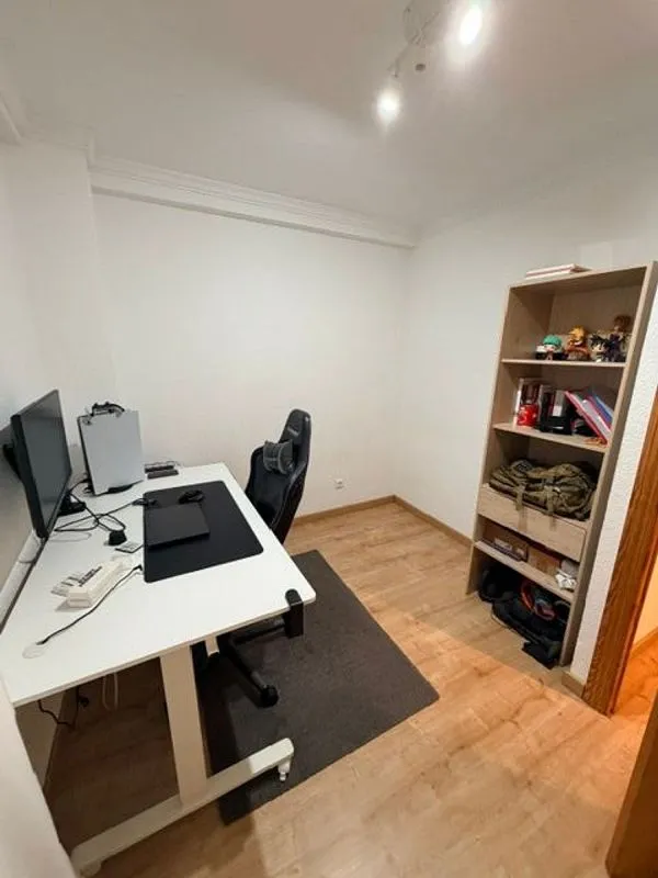 Bureau - Flat with Terrace in El Naranjo, Fuenlabrada