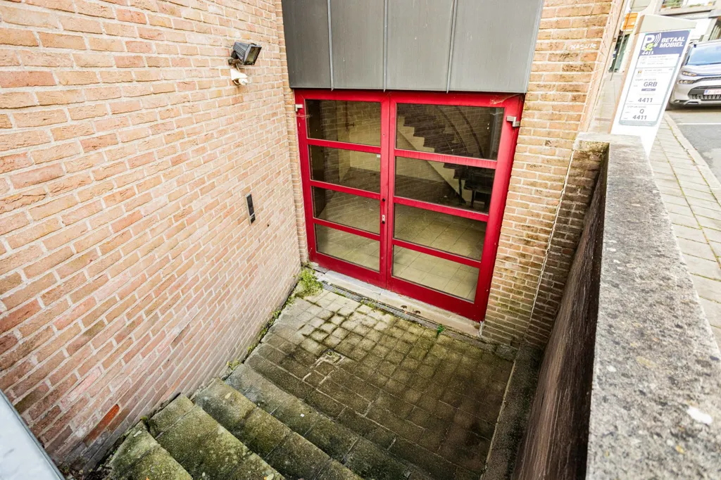 Extérieur - Bâtiment pour usage mixte avec parking à Geraardsbergen