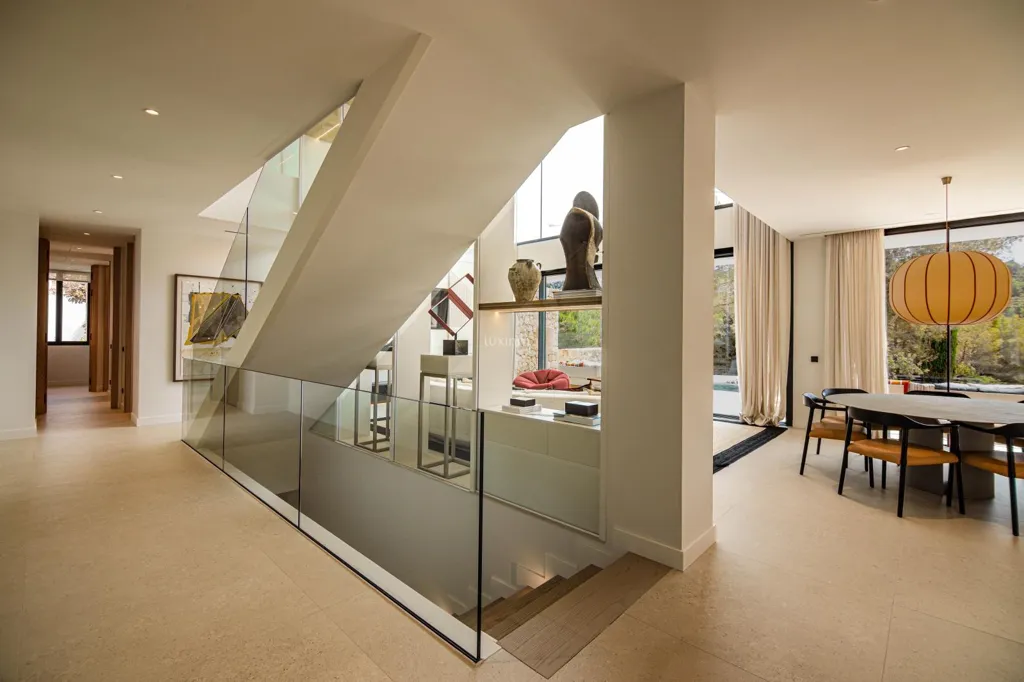 Dining Room - Detached Villa with Golf Course Views in Santa Eulalia