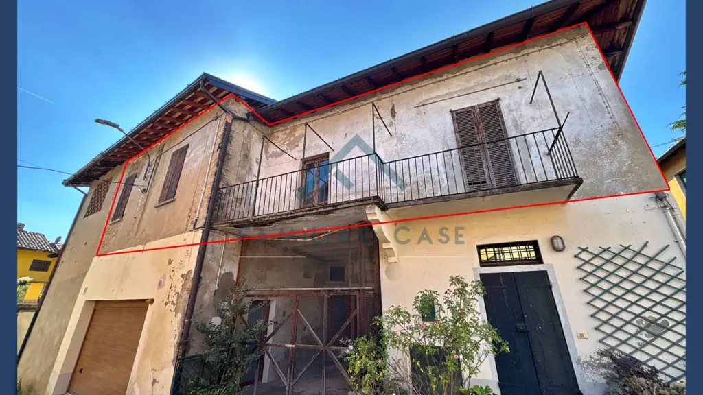 Extérieur - Terraced Villa for Renovation in Varese