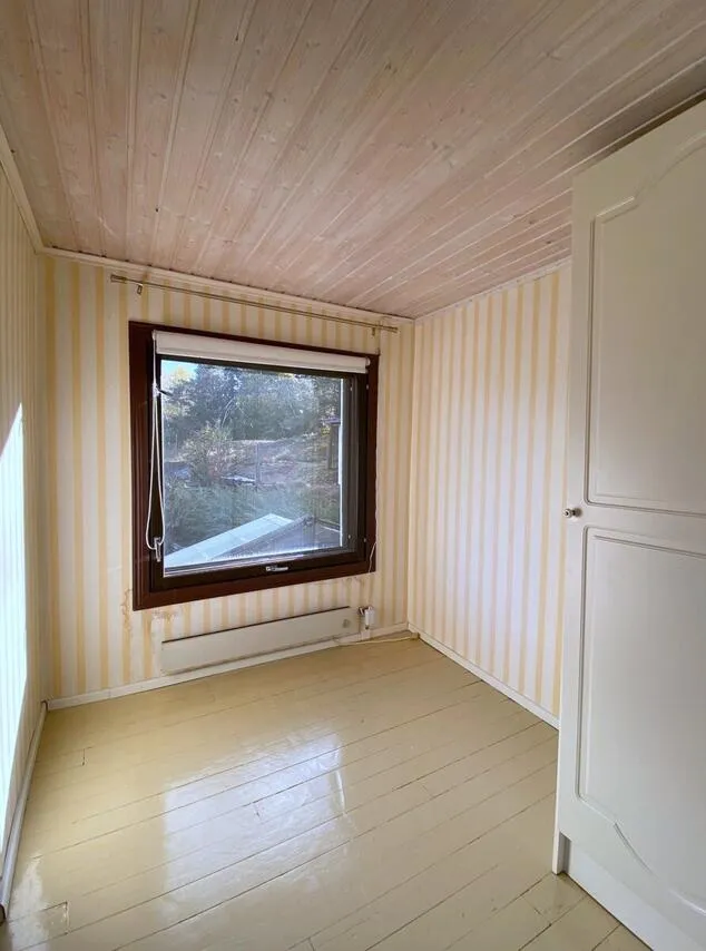 other_room