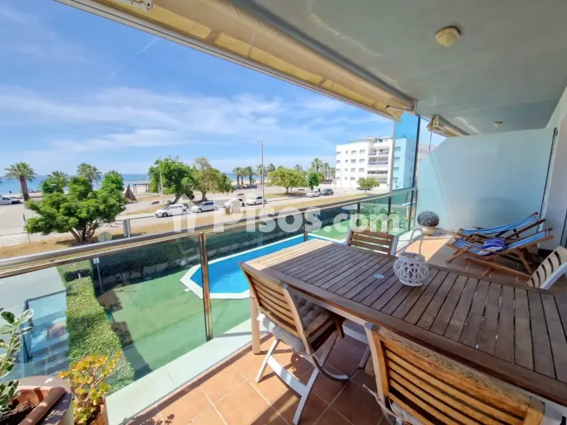 Balcone - Seafront Apartment with Terrace in Sant Pere de Ribes