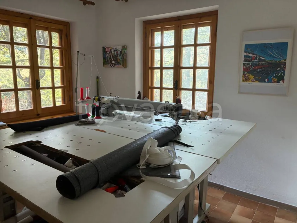 Studio - Architectural Villa with Garden in Itri