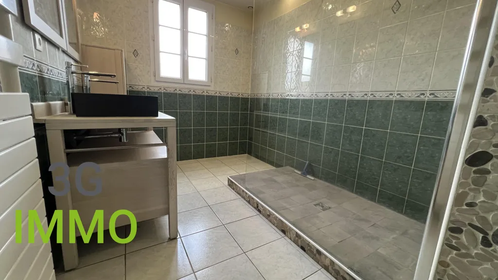 Bagni - Family House with Heated Pool near Chartres