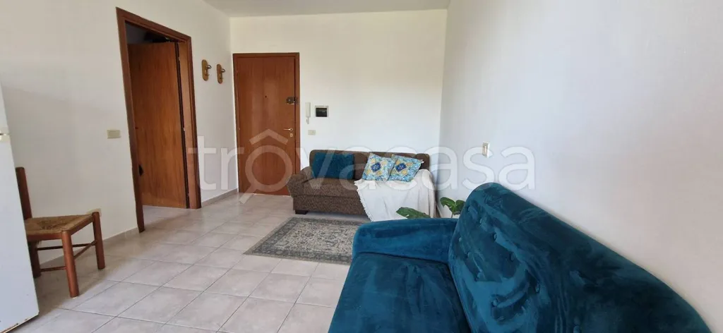 Elutuba - Seafront Apartment with Parking in Latina