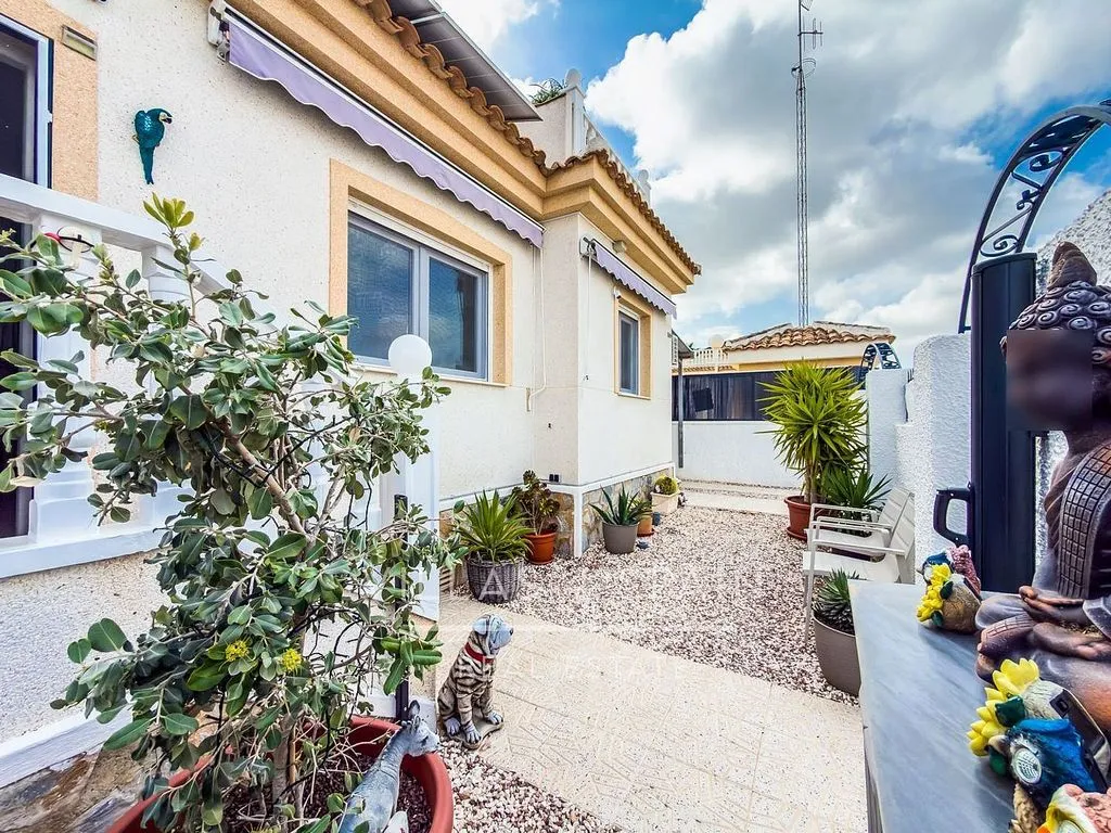 Terrass - Three-Bedroom House with Pool in Ciudad Quesada