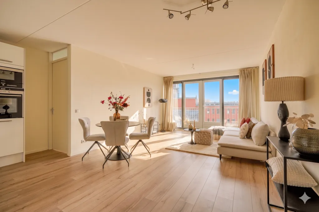 Elutuba - 3-Bedroom Apartment with Balcony in Utrecht