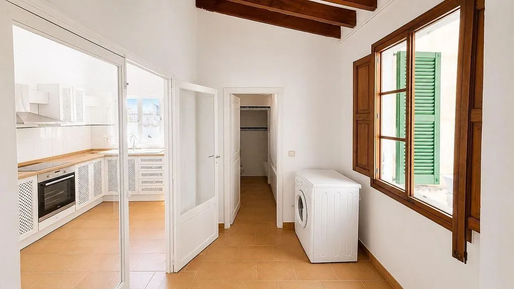 Cuisine - Historic Attic with Terrace in Carrer dels Oms