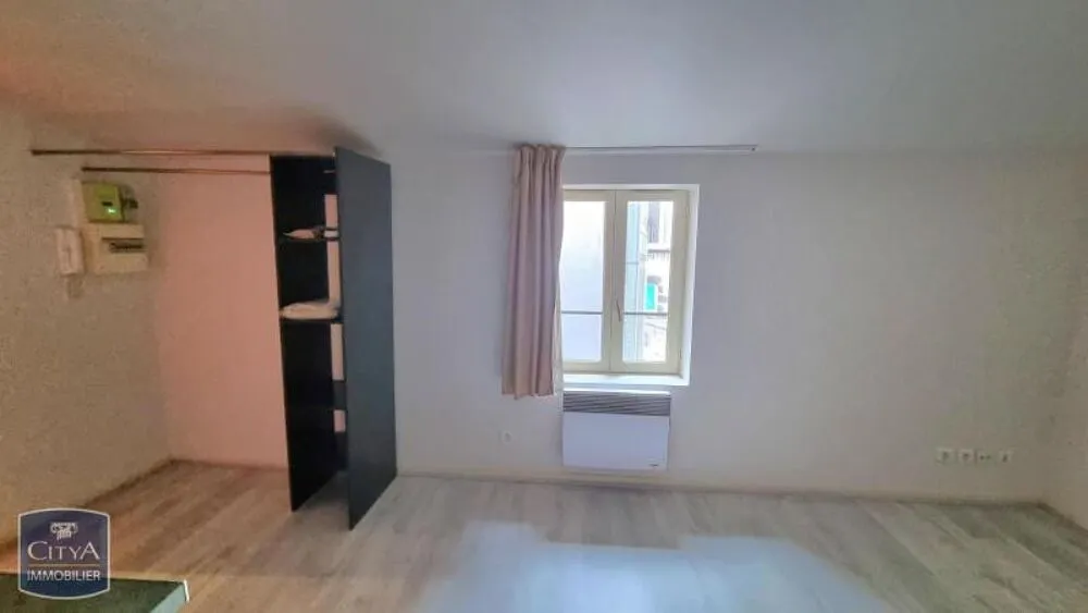 Magamistoad - Studio Flat on 2nd Floor in Clermont-Ferrand