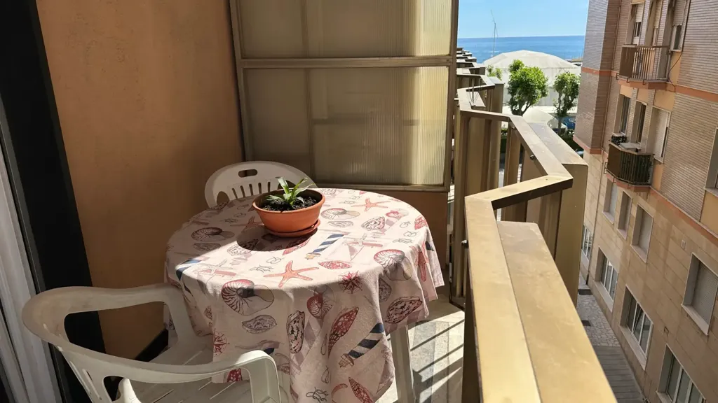Balcon - Sea View Apartment with Balcony in Chiavari