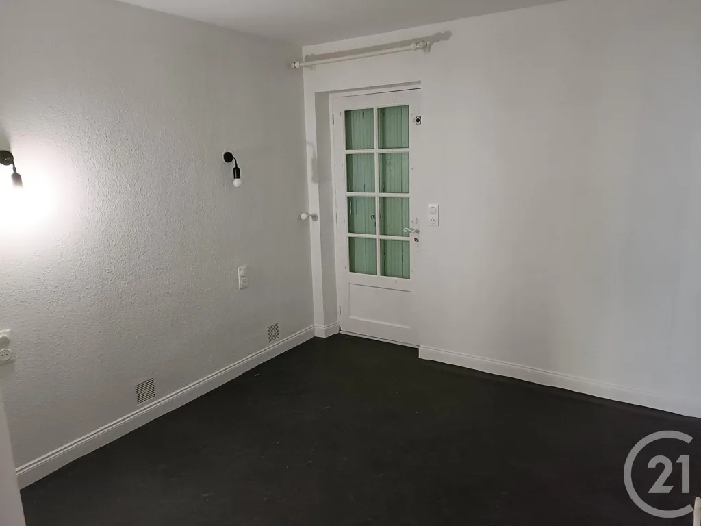 Pièces - Maison 2 Pièces avec Cour à Graulhet